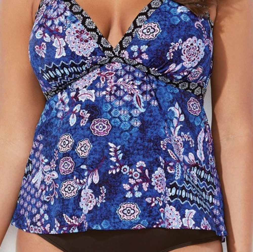 Ladies Mystical loop strap size 8 blue, purple, and black tankini set NWOT